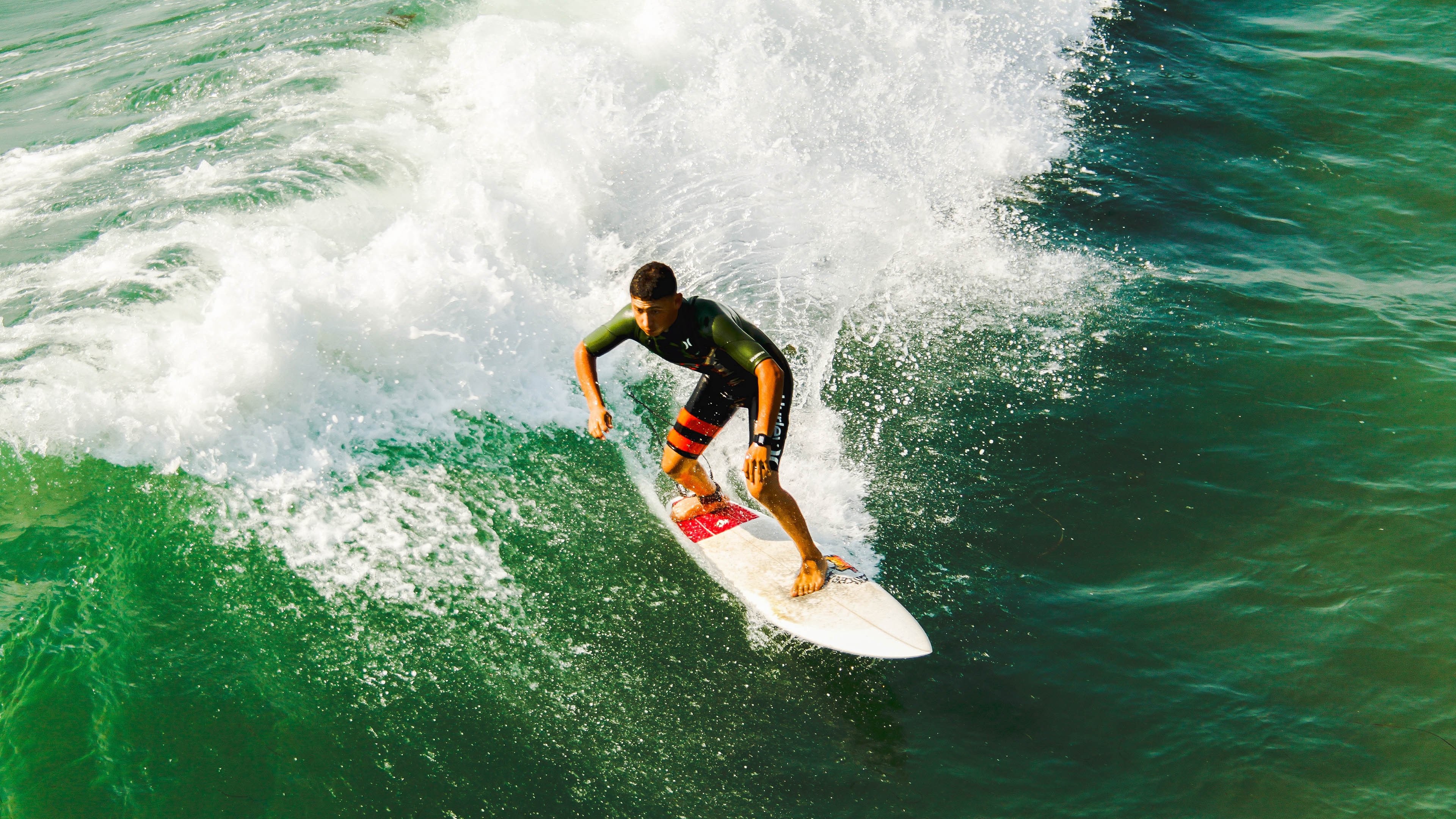 “青春逐梦”公益篮球比赛在河南焦作激烈角逐，河南省青少年篮球比赛